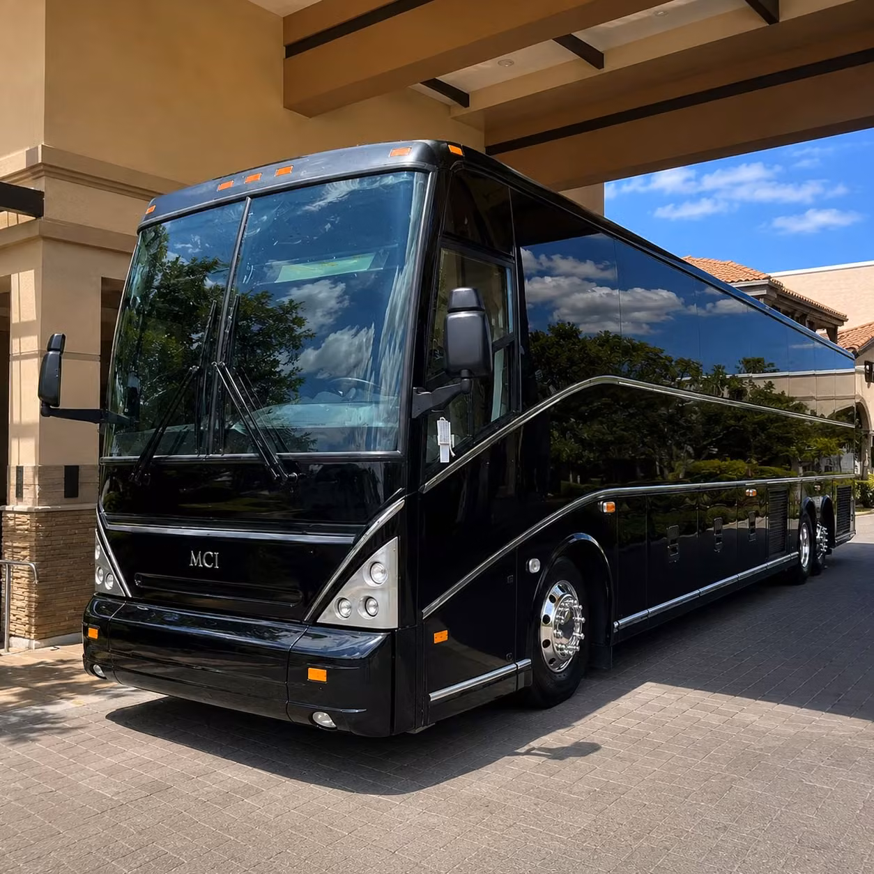 construction site and workforce shuttle services in garland