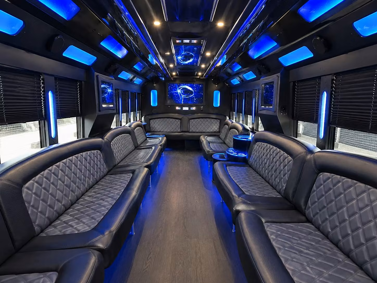 tailgate group a garland party bus makes game day the whole experience